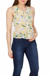 Women's Sleeveless Floral Pleated Blouse in Yellow Size: 8 - Yellow - Size: 8