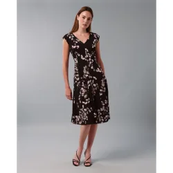 Vestido en corte evasé con print floral