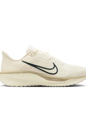Laufschuhe Quest 6 - Beige - male - Size: 45 - Nike - FashionsVida
