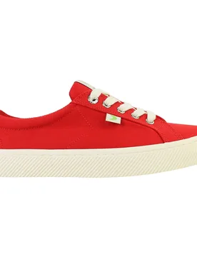 Oca Low Unisex Red Plimsolls - Size Uk 11.5 - Cariuma - FashionsVida