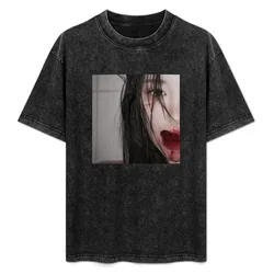 Mouth Bleeding Korean Model Aesthetic T-Shirt Quick Dry Travel T-Shirt