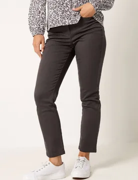 Women's Straight Leg Jeans in Chocolate Size: 14L - Chocolate - Size: 14L - M&Co - FashionsVida