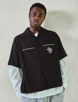 Chemise Manches Courtes Boxy Fit Brodée Xl Noir - Bershka - FashionsVida