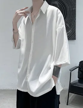 Camisa de manga corta con botones Manfinity para hombre, toda blanca, verano, oversize, casual para escapada urbana, corte holgado, cuello de solapa, - Shein - FashionsVida