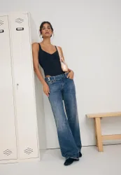 Low-Waist Straight-Jeans mit Hammer-Loop-Bund MITTELBLAUER DENIM-WASHED-LOOK 34