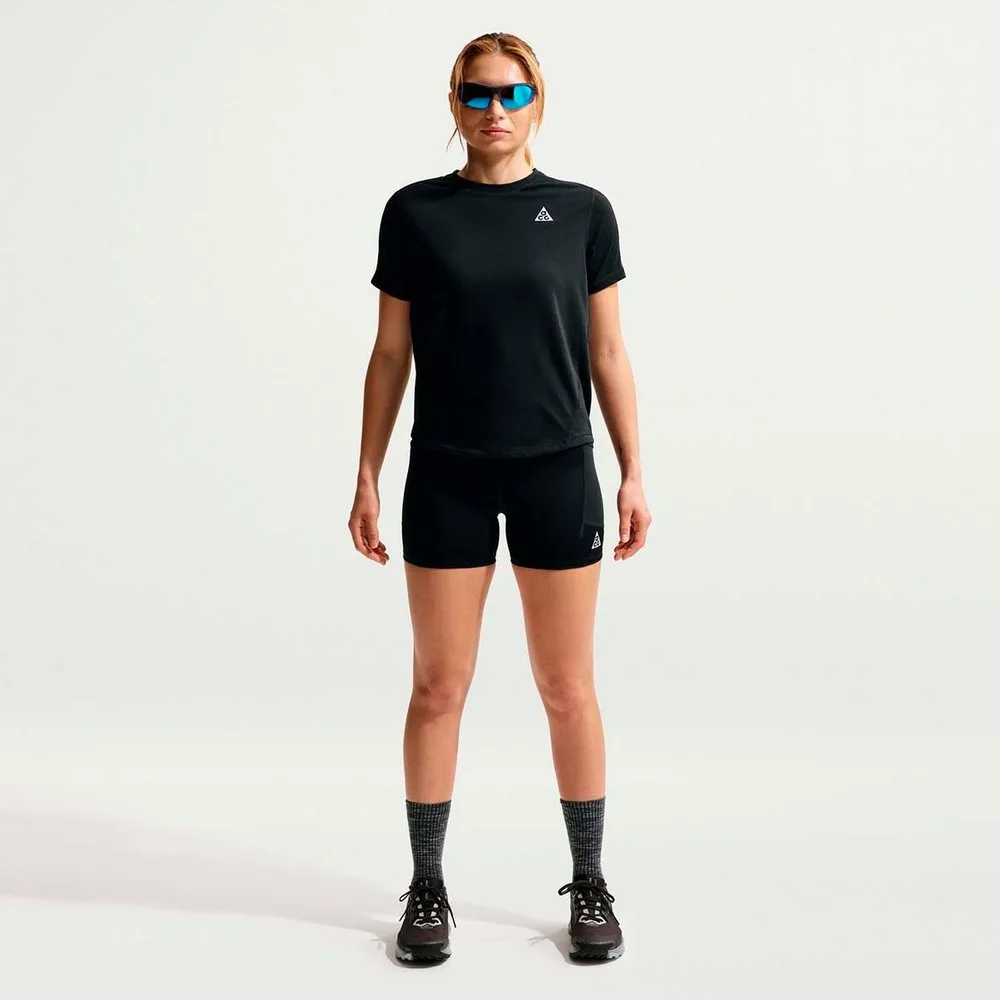 Malla corta de mujer W ACG Trail DF HR 4In - Nike - FashionsVida