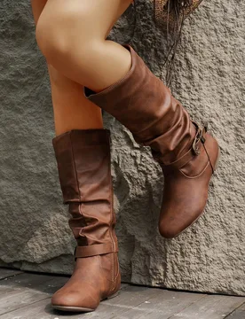 Nuevos zapatos de tacón alto de estilo hueco y popular para mujer, ideales para vestido negro, botas altas y botas marrones, de moda Otoño/Invierno - Shein - FashionsVida