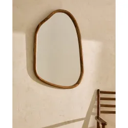 Espejo de pared orgánico de madera de mango Bruno