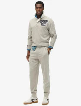 Superdry Herren Essential Logo Jogginghose mit Bürstung Grey - Größe: M - 79.99 - FashionsVida