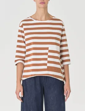 T-shirt bianca a righe color coccio in cotone con maniche tre quarti e tasca laterale - Jurerê - FashionsVida