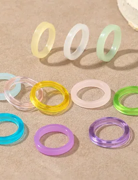 Piezas de anillos de resina de unicolor transparente grueso sin chapado, minimalistas, versátiles y de moda, joyería personalizada, regalo perfecto - Shein - FashionsVida