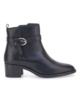 Stivaletti neri in pelle con tacco basso 852160 40