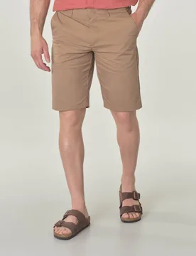 Bermuda chino cammello in leggero cotone elasticizzato - Paul Baker - FashionsVida