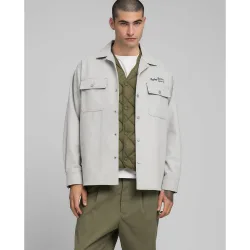 Chaqueta de hombre camisera con cierre de botones