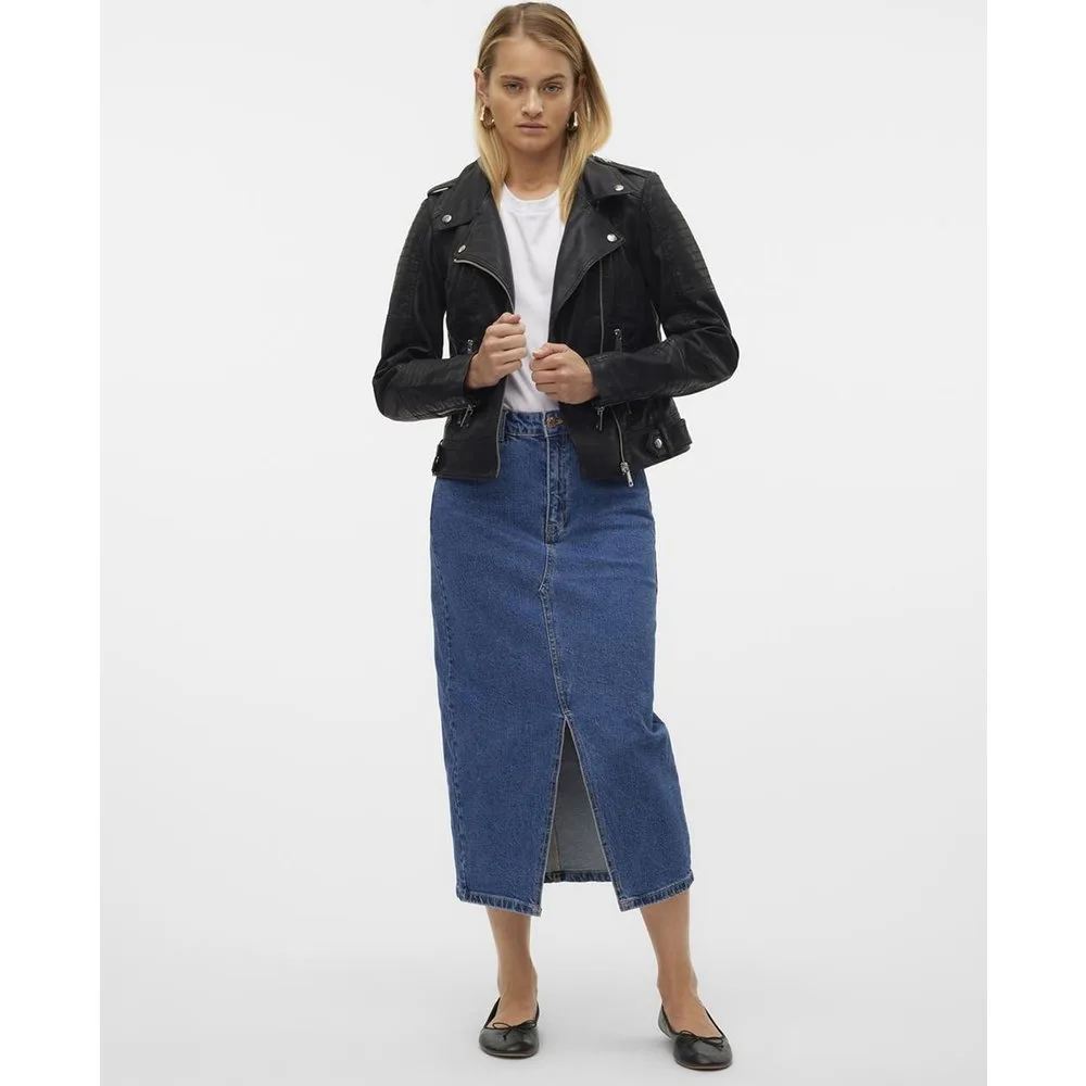 Cazadora polipiel de mujer con tachuelas - Vero Moda - FashionsVida