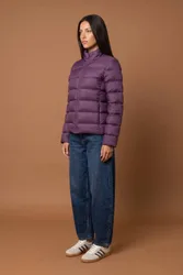 Women's Lightweight Bag Puffer Jacket in Plum Size: 8 - Plum - Size: 8