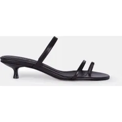 Kitten heel sandal in leather