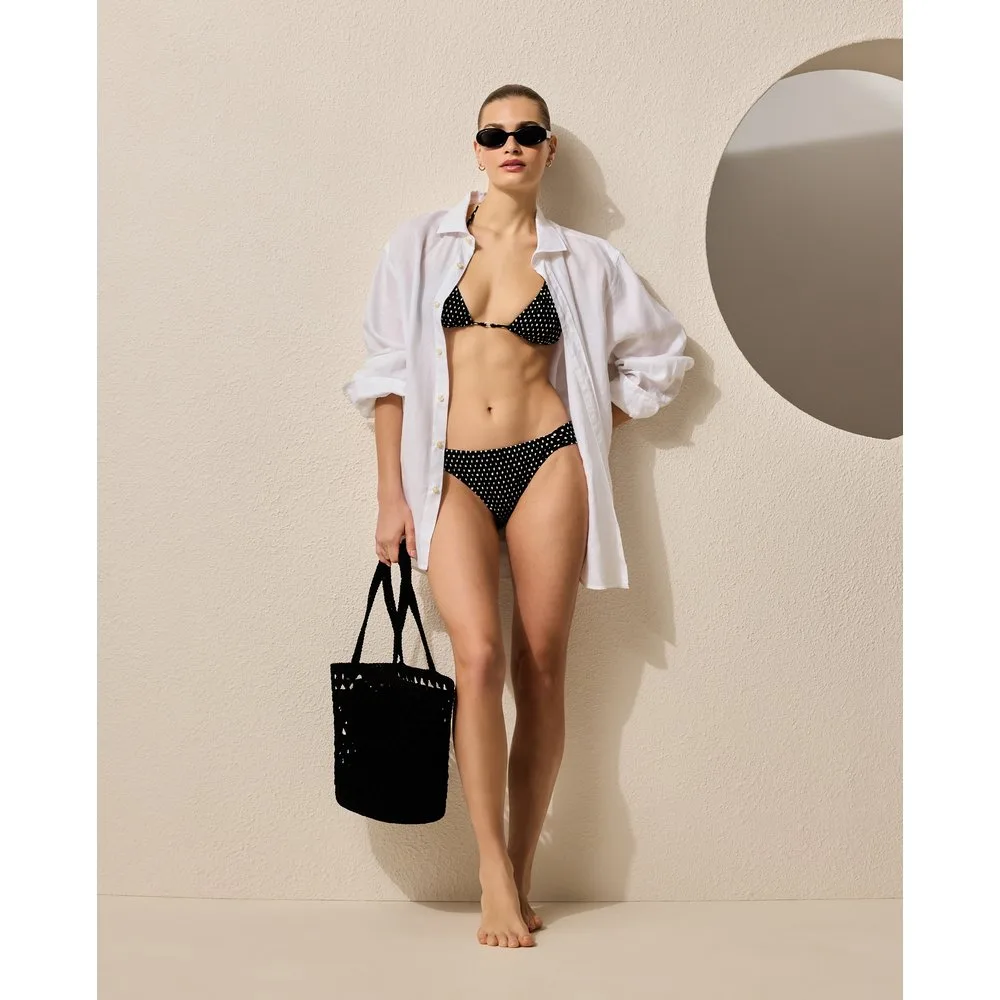 Biquini de triángulo con topitos - Énfasis - FashionsVida