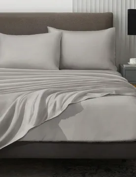 Juego de ropa de cama de 4 piezas de color gris claro sólido, fácil de cuidar, juego de ropa de cama suave, incluye sábana ajustable (1 sábana pla - Shein - FashionsVida