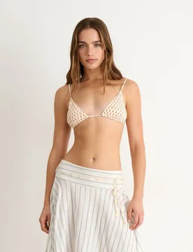 Top de bikini triangular con smock - Brownie - FashionsVida