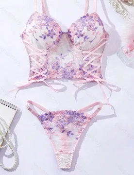 Piezas Conjunto de top de tirantes con lazo y encaje bordado y braga triangular a juego para mujer. El top presenta tela de encaje a juego con un dise - Shein - FashionsVida