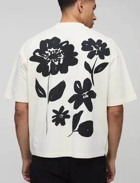 Herren Oversized Boxy T-Shirt mit verlängertem Ausschnitt und Blumendruck Ecru Größe 3XL - boohooMAN - FashionsVida