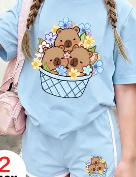 Pcs/Set Conjunto Casual para Niñas, Top de Cuello Redondo y Manga Corta + Pantalones Cortos Deportivos, Estampado de Capibara, Cómodo y Suave, Adecu - Shein - FashionsVida