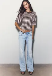 Bootcut-Jeans mit tiefem Bund MITTELBLAUER WASHED-LOOK IM HELLEN JEANSBLAU 36