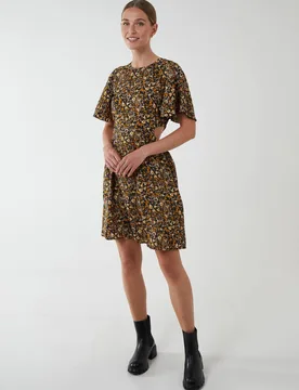 Women's Floral Print Crew Neck Dress in Black Size: 10 - Black - Size: 10 - Blue Vanilla - FashionsVida