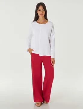 Blusa bianca dalla linea morbida in lino e viscosa asimmetrica a maniche lunghe - Hlo! - FashionsVida