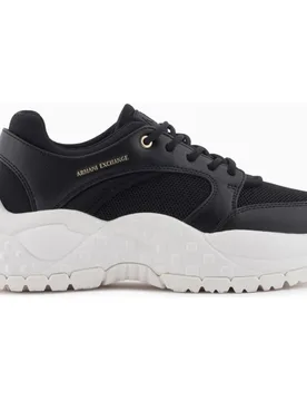 Zapatilla de mujer maxisuela - Armani Exchange - FashionsVida