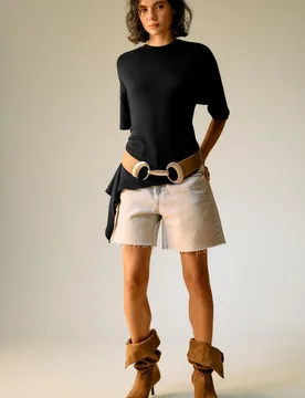 Asymmetrisches Kurzarm-Shirt Schwarz XL - Stradivarius - FashionsVida