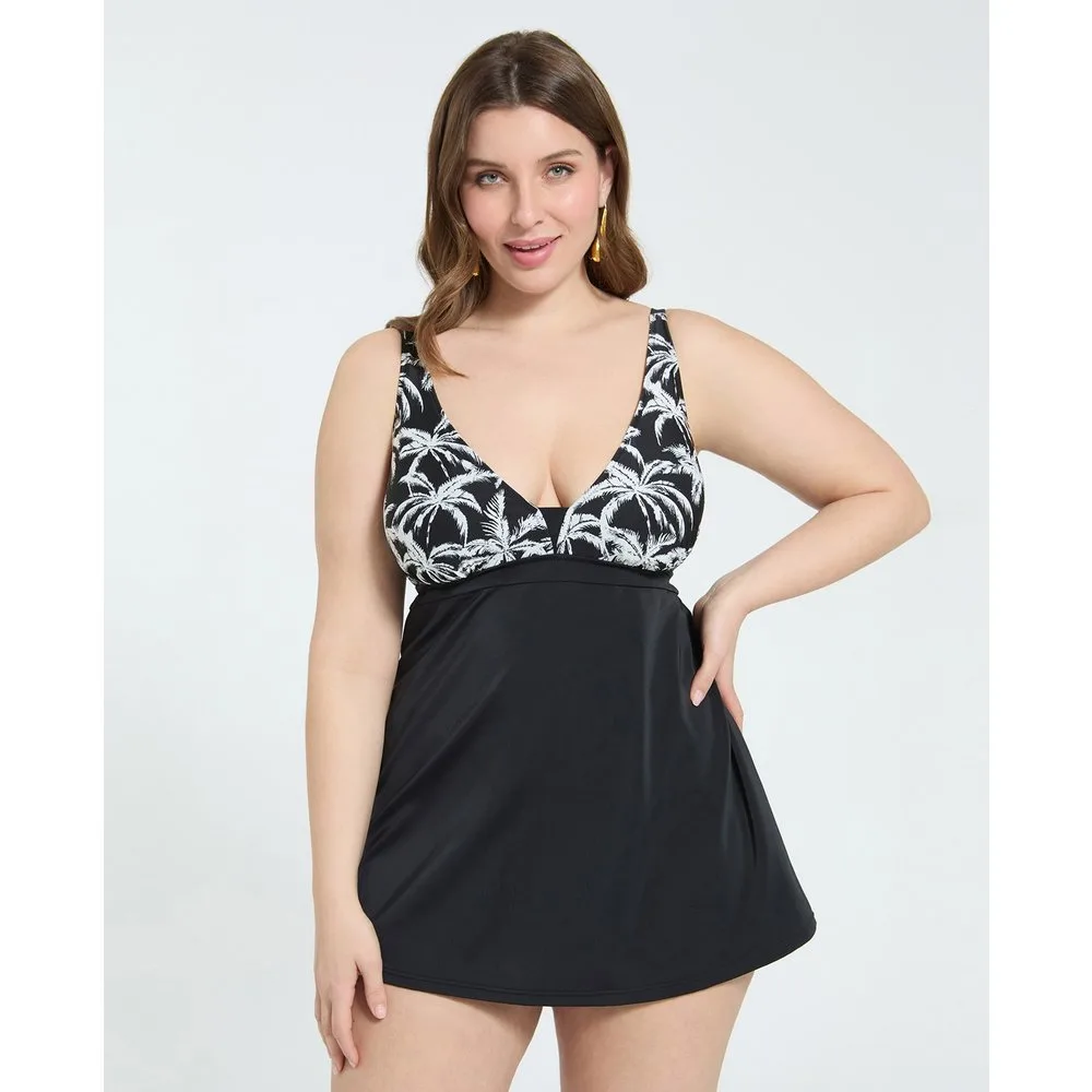 Top de mujer tankini con estampado tropical tirantes ajustables - Fiorella Rubino - FashionsVida