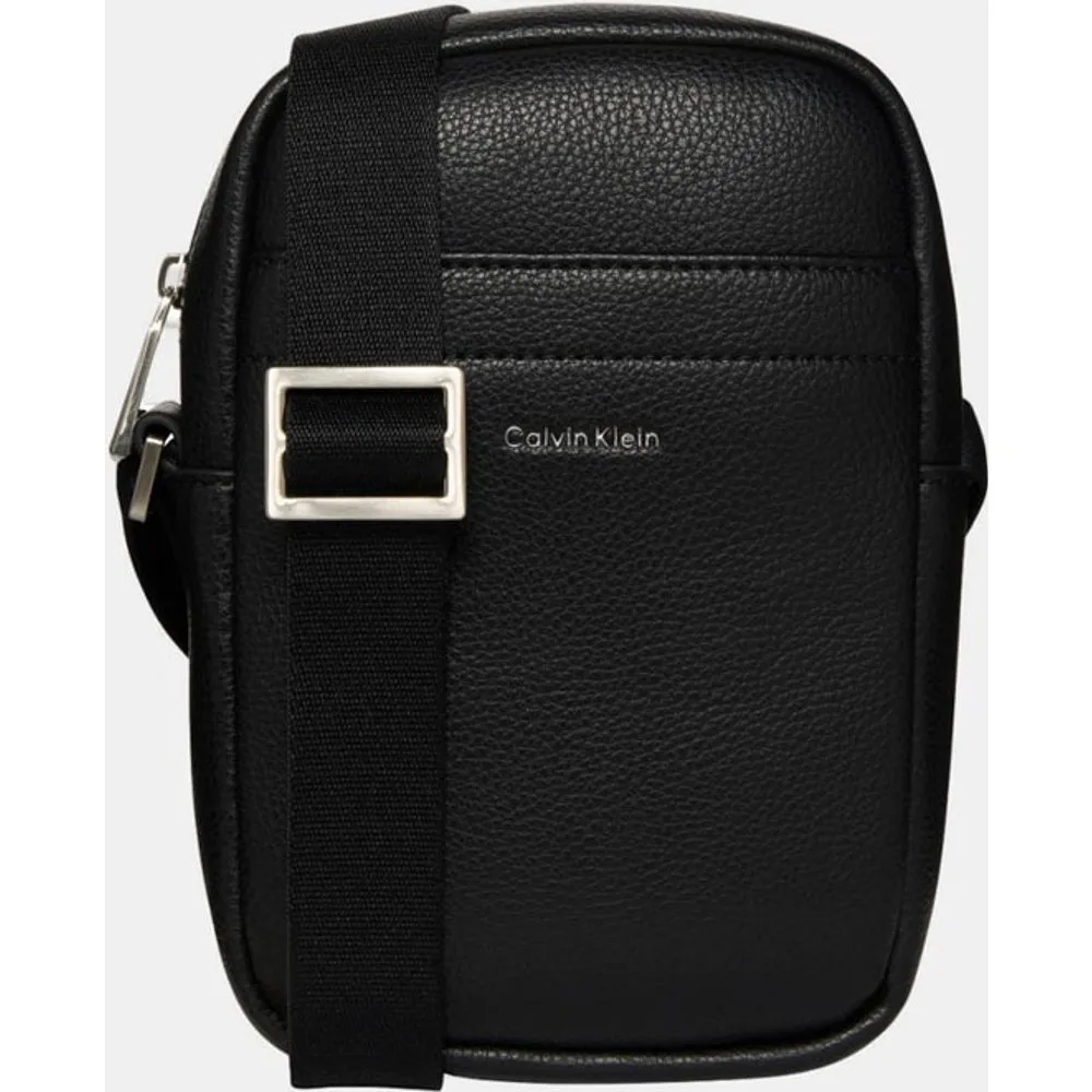 Bandolera slim de hombre - Calvin Klein - FashionsVida