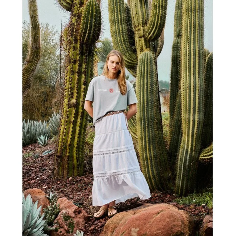 Falda larga pisos bordada - Green Coast - FashionsVida