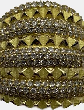 Anillo de oro y diamantes - Romo Designs - FashionsVida