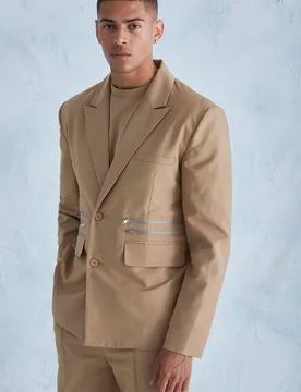 Herren Oversized Boxy Anzugjacke mit Reißverschluss Camel Größe 40 - boohooMAN - FashionsVida