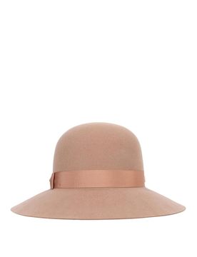 Helen Kaminski Cappello Read