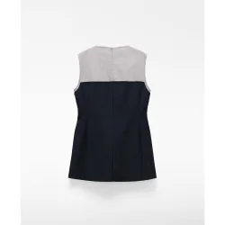 Top de mujer combinado con botones