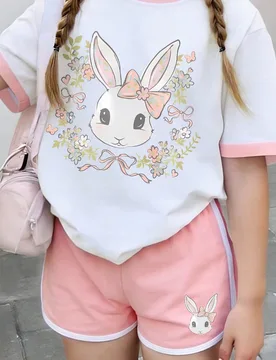 Conjunto de 2 piezas de camiseta de cuello redondo con conejo de dibujos animados y estampado floral + pantalones cortos, conjunto de ropa de verano c - Shein - FashionsVida