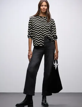 Bluse mit Zick-Zack-Muster female Schwarz