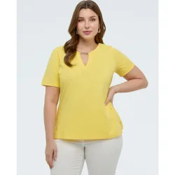 Camiseta de mujer de algodón con cadenita dorada