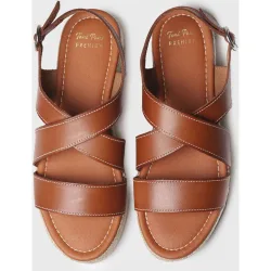 Sandalias de plataforma de mujer de piel con hebilla
