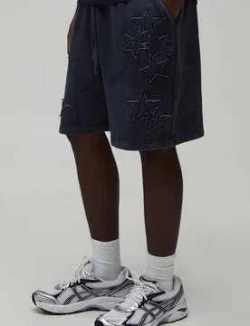 Men's Baggy Fit Star Applique Washed Jersey Short Black Size X-Small Black XS - boohooMAN - FashionsVida