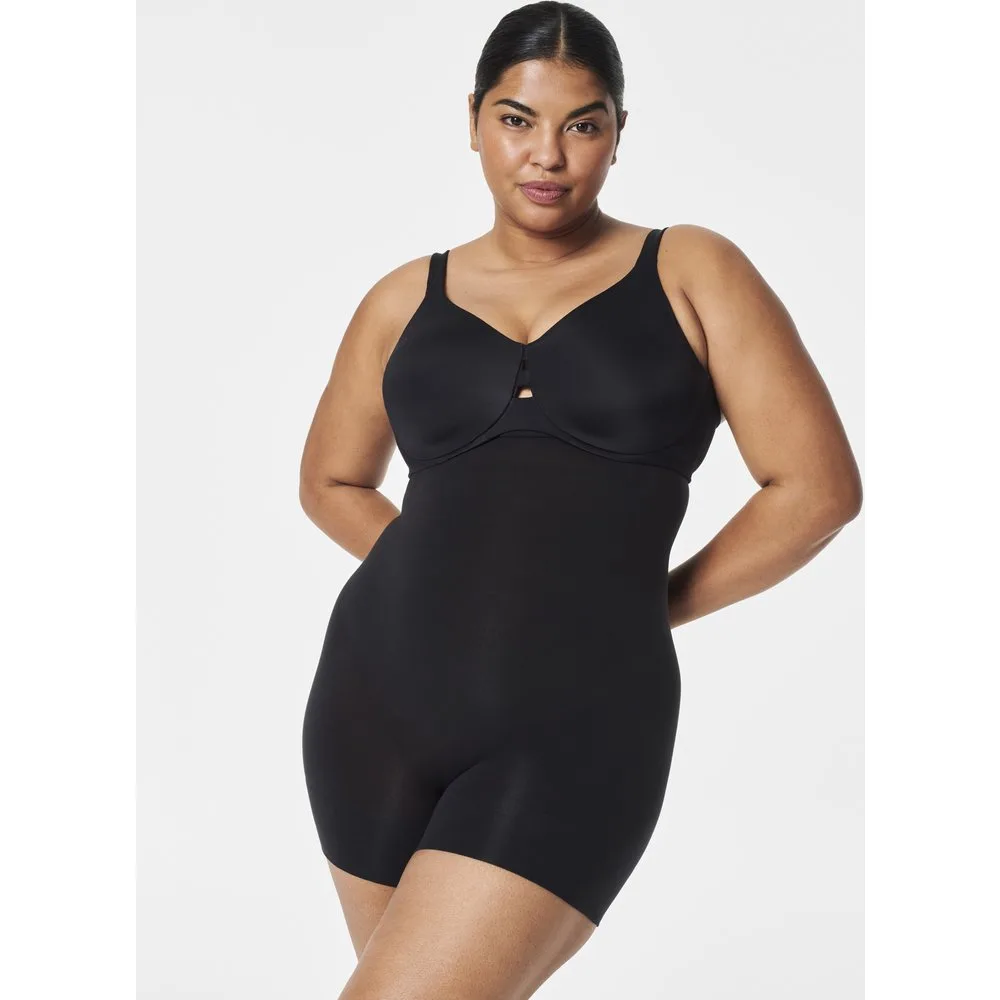 Short moldeador de talla alta seamless power sculpt™ - Spanx - FashionsVida