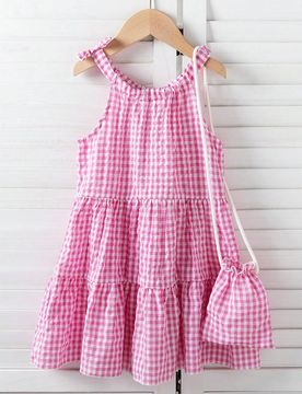 Vestido de princesa con tirantes de espagueti con parches de flores diminutas y bolso mini a juego, estilo lindo y sencillo para vacaciones