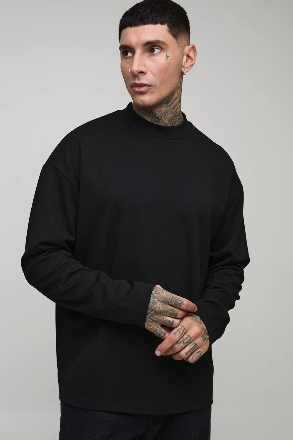Herren Tall Oversized Super Heavy Premium Langarm-T-Shirt Black Größe Medium - boohooMAN - FashionsVida