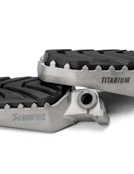 Set Pedane Titanio Akrapovic Gas Gas Es 700 2022-2025 - Akrapovič - FashionsVida