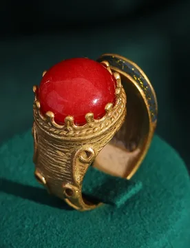Vintage Red Round Stone Ring Adjustable Natural Crown Antique Jewelry Gold Color Luxury Bride Accessories For Women 2026 New - Aliexpress - FashionsVida