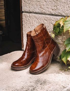 Botines de mujer en piel charol con cremallera lateral | IRIS-CA